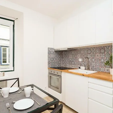 Apartment Studio 15 - Martim Moniz Lisbon
